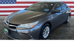 2017 Toyota Camry LE