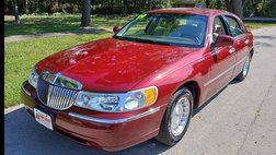 1999 Lincoln Town Car Executive
