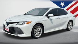 2020 Toyota Camry Hybrid XLE