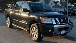 2014 Nissan Titan SV