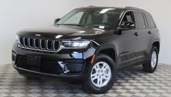 2022 Jeep Grand Cherokee Laredo