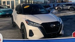 2022 Nissan Kicks SR