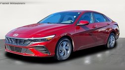 2024 Hyundai Elantra SE