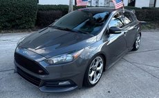 2017 Ford Focus ST