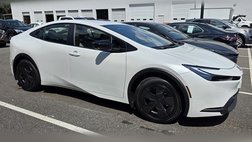 2025 Toyota Prius LE