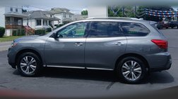 2019 Nissan Pathfinder SV