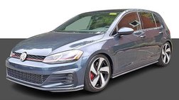 2020 Volkswagen Golf GTI SE