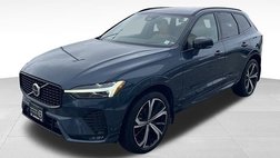 2024 Volvo XC60 B5 Ultimate Dark Theme