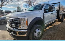2023 Ford F-550 Super Duty Crew Cab 4WD DRW