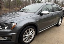 2017 Volkswagen Golf Alltrack SE