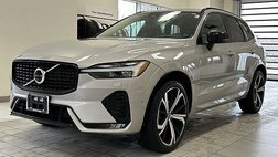 2023 Volvo XC60 B5 Ultimate Dark Theme