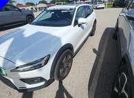 2021 Volvo V60 Cross Country T5