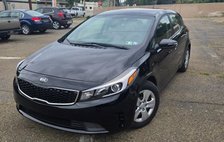 2017 Kia Forte5 LX