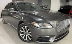 2017 Lincoln Continental Premiere