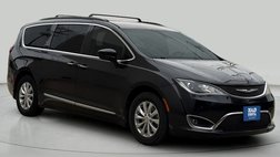 2017 Chrysler Pacifica Touring L FWD