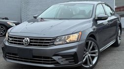 2018 Volkswagen Passat R-Line