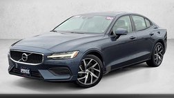 2020 Volvo S60 T5 Momentum