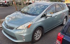 2013 Toyota Prius v Three