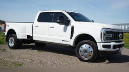 2025 Ford F-450 Super Duty Platinum