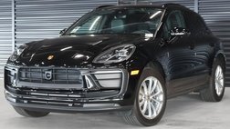 2023 Porsche Macan T