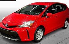 2015 Toyota Prius v Five