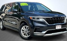 2022 Kia Carnival LX