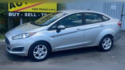 2016 Ford Fiesta SE