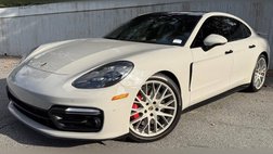 2020 Porsche Panamera GTS