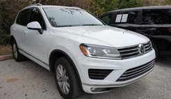 2017 Volkswagen Touareg V6 Sport