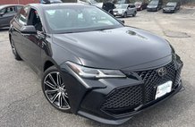 2019 Toyota Avalon Touring