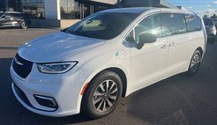 2025 Chrysler Pacifica Hybrid Select