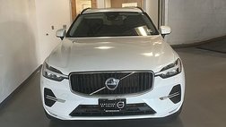 2022 Volvo XC60 B5 Momentum