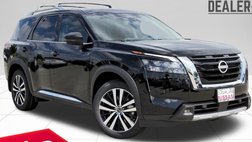 2025 Nissan Pathfinder Platinum