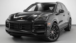 2025 Porsche Cayenne Base