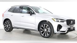 2025 Volvo XC60 B5 Plus Dark Theme