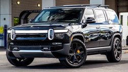 2023 Rivian R1S Adventure