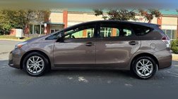 2015 Toyota Prius v Five