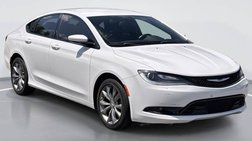 2016 Chrysler 200 S