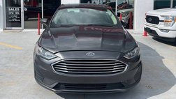 2020 Ford Fusion SE