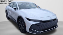 2025 Toyota Crown XLE