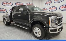 2023 Ford F-450 Super Duty Lariat