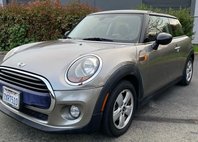 2017 MINI Hardtop Cooper