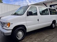 1999 Ford E-150 Chateau