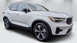 2026 Volvo XC40 B5 Plus