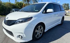 2016 Toyota Sienna SE