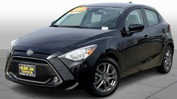 2020 Toyota Yaris Hatchback LE