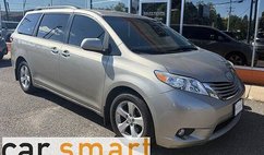 2017 Toyota Sienna LE