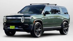 2025 Rivian R1S Adventure