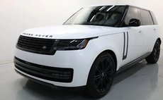 2025 Land Rover Range Rover P400 SE LWB