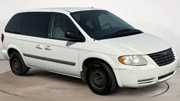 2006 Chrysler Town and Country Base